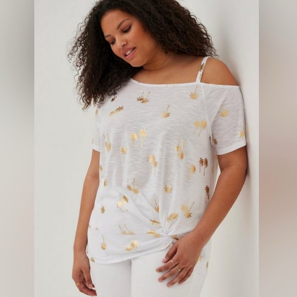 Torrid White Tee with Gold palm trees one shoulder women’s plus size 2‎ tropical